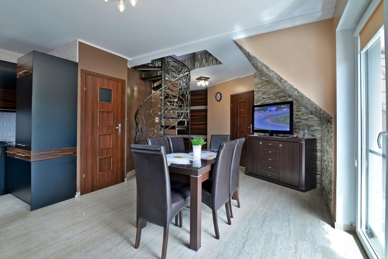 דירות Apartament Piotr I Pawel 8 Os Krynica Morska Deluxe 2 Poziomy מראה חיצוני תמונה